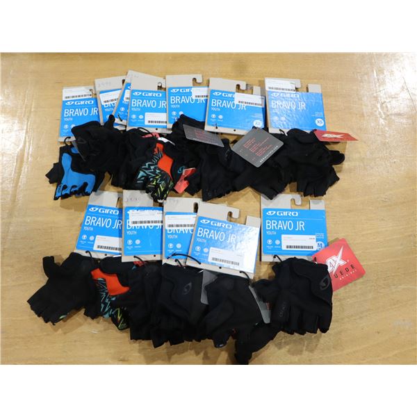 LOT DE 13 PAIRES DE GANTS DE VÉLO GIRO BRAVO JR ASSORTIS