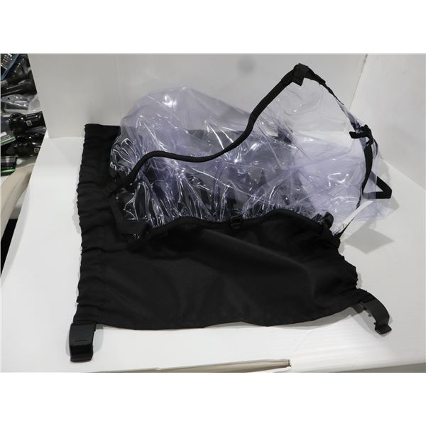LOT DE 2 HOUSSES DE REMORQUE THULE ASSORTIES