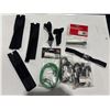 Image 1 : LOT DE SANGLES ET ATTACHES VELCRO ASSORTIES