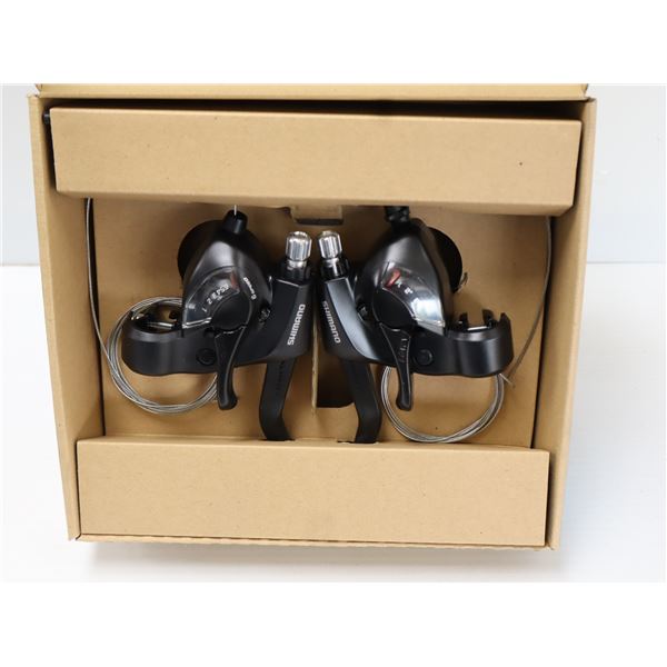 ENSEMBLE LEVIERS FREIN/VITESSE SHIMANO EZ-FIRE PLUS 3X6 #ST-EF41