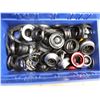 Image 3 : LOT D’ACCESSOIRES DE VÉLO ASSORTIS (BACS NON INCLUS)