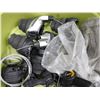 Image 3 : LOT D’ACCESSOIRES SHIMANO ASSORTIS (MANETTES, ETC.) (BACS NON INCLUS)