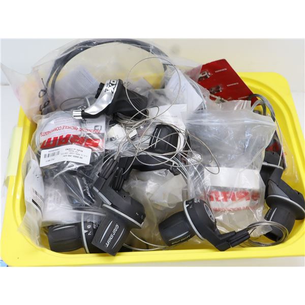 LOT DE 25+ PIÈCES SRAM ASSORTIES (BAC NON INCLUS)