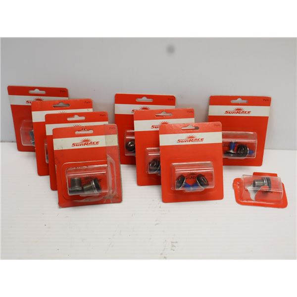 LOT DE 8 ACCESSOIRES SUNRACE ASSORTIS