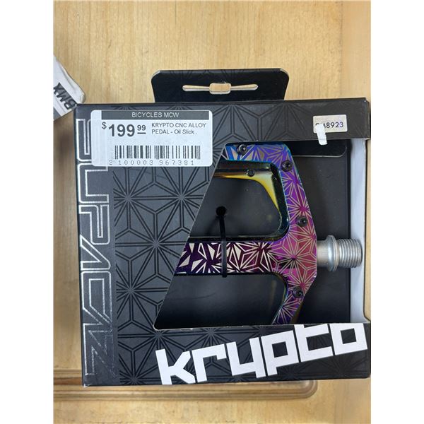 PÉDALES SUPACAZ KRYPTO CNC EN ALLIAGE #09122-3100