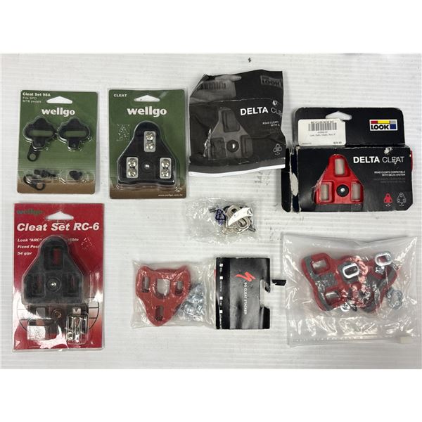 LOT DE 7 ACCESSOIRES DE CALES ASSORTIS