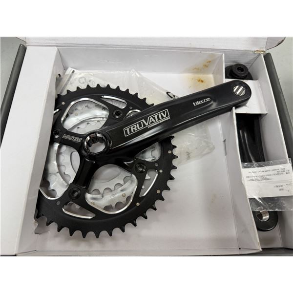 PÉDALIER TRUVATIV BLAZE 3 PLATEAUX, 175 MM #AL-7075-T6