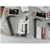 Image 2 : LOT DE PIÈCES ROCK SHOX ASSORTIES (BAC NON INCLUS)