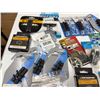 Image 3 : LOT DE 30+ DISQUES ET PLAQUETTES DE FREIN ASSORTIS (BAC NON INCLUS)