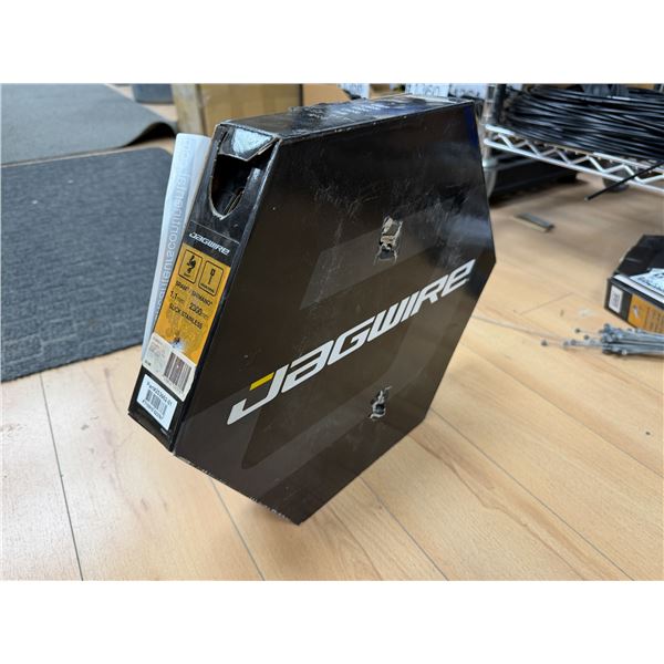 CÂBLE DE CHANGEMENT DE VITESSES JAGWIRE SLICK INOXYDABLE 1,1 MM X 2300 MM #253662-01