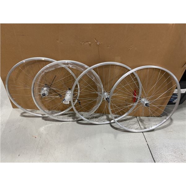 LOT DE 4 JANTES 27 PO ASSORTIES