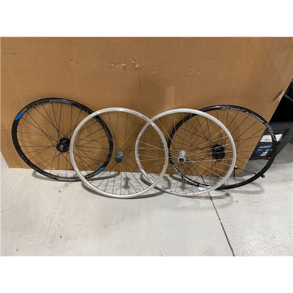 LOT DE 4 JANTES 26 PO ASSORTIES