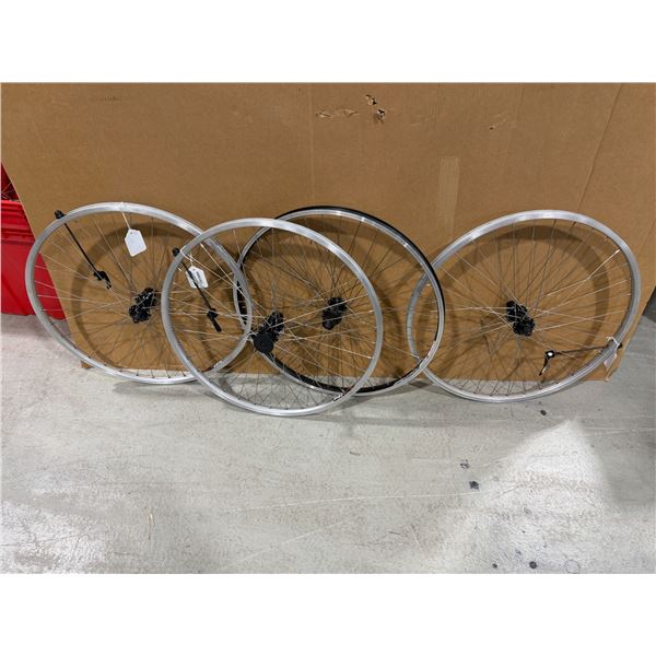 LOT DE 4 JANTES 26 PO ASSORTIES