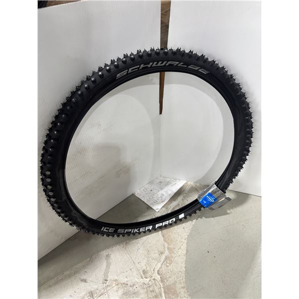 PNEUS À CRAMPONS SCHWALBE ICE SPIKER PRO 26 X 2,10