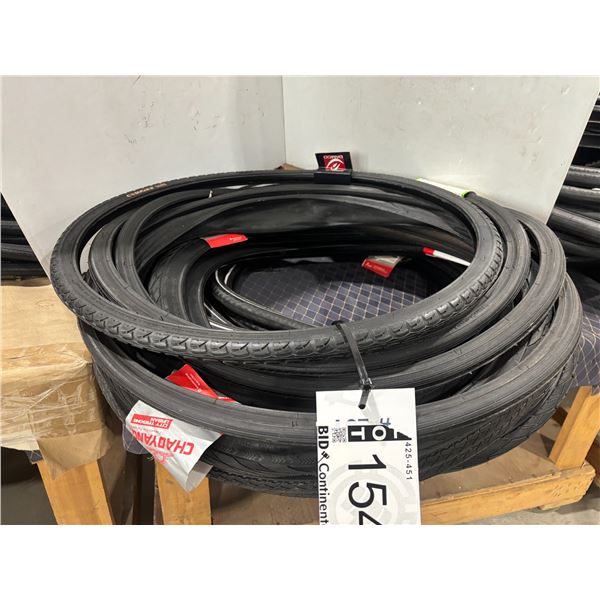 LOT DE 24 PNEUS ASSORTIS