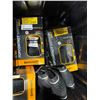 Image 3 : LOT DE 9 PNEUS CONTINENTAL TOP CONTACT WINTER II (FORMATS ASSORTIS)