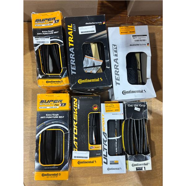 LOT DE 7 PNEUS CONTINENTAL ASSORTIS