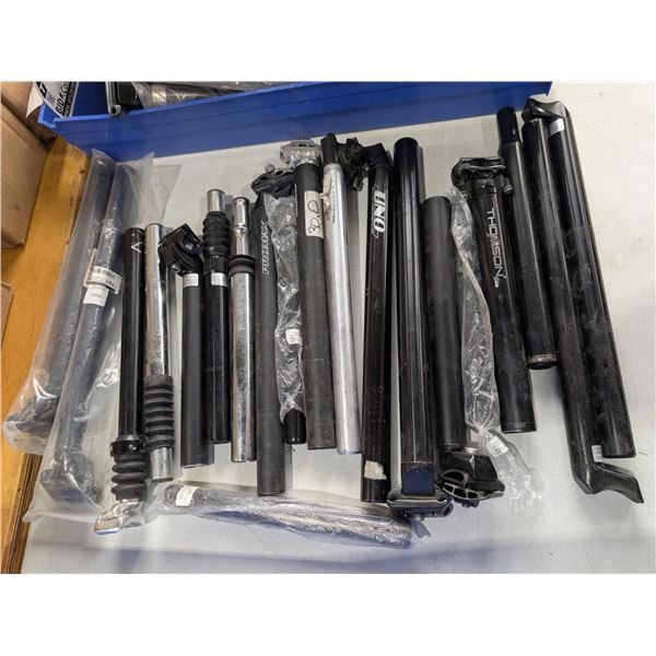LOT DE 20 TIGES DE SELLE ASSORTIES