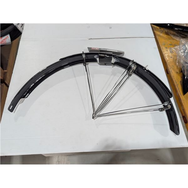 ENSEMBLE DE 2 GARDE-BOUE DAMCO 700C