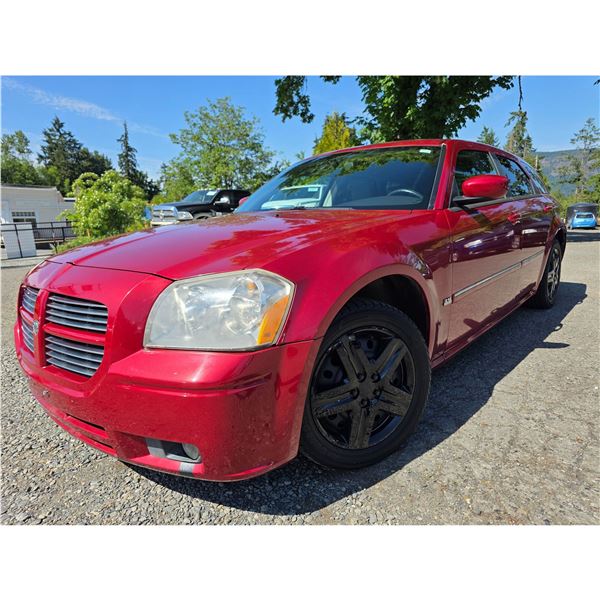 0S DUNCAN - 2006 DODGE MAGNUM RED 108337 KMS - D483457