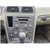 Image 34 : DUNCAN - 2002 VOLVO V70 BROWN 300978 KMS - J224868