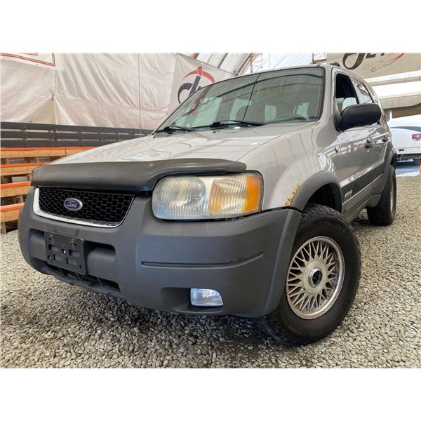 PARKSVILLE - 2002 FORD ESCAPE GRAY 327339 KMS - PA28736