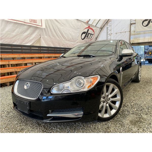 0R PARKSVILLE - 2010 JAGUAR XF BLACK 119114 KMS - BR71978