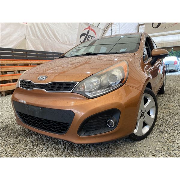 PARKSVILLE - 2013 KIA RIO ORANGE 225277 KMS - B768030