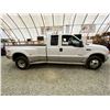 Image 11 : PARKSVILLE - 2004 FORD F-350 WHITE 404621 KMS - BA40763