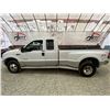Image 23 : PARKSVILLE - 2004 FORD F-350 WHITE 404621 KMS - BA40763