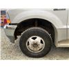 Image 31 : PARKSVILLE - 2004 FORD F-350 WHITE 404621 KMS - BA40763
