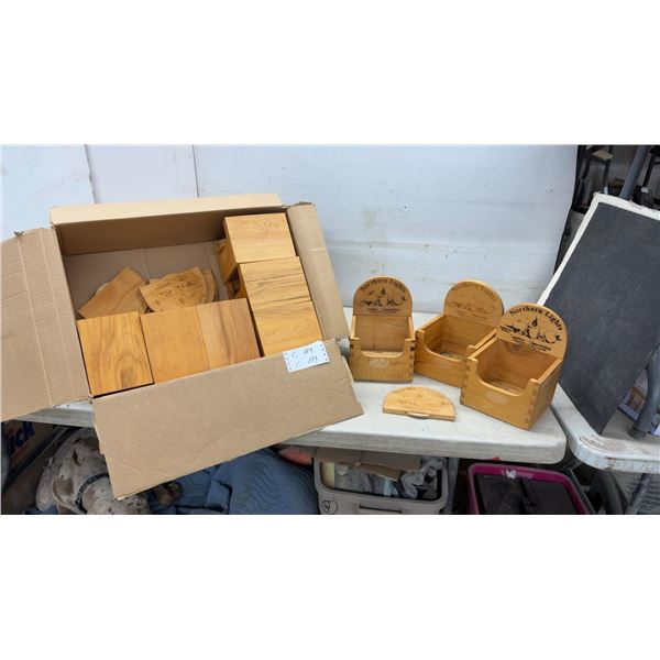 18 Northern Lights Candles Wooden Display Boxes 5 x 6 3/4 x 6 3/4"