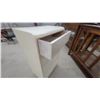 Image 4 : White Painted Four-Drawer Chest with Rounded Corners 41 x 25 x 15"