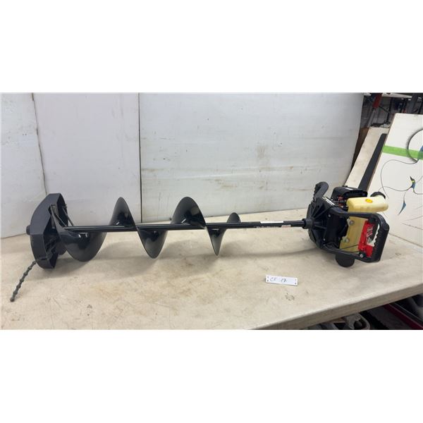 StrikeMaster Lazer Solo 142 Gas-Powered Ice Auger
