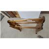 Image 4 : Wooden Quilt Rack with Heart Cutout Details and Four Horizontal Rungs