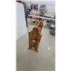 Image 5 : Wooden Quilt Rack with Heart Cutout Details and Four Horizontal Rungs