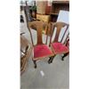 Image 2 : Antique Set of 5 Colonial Revival Quarter-Sawn Oak Dining Chairs with Red Upholstered Seats