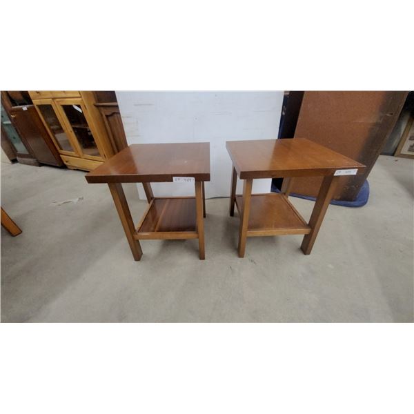 Pair of Wooden End Tables with Lower Shelf23 x 22 x 20"