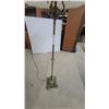 Image 4 : Vintage Brass Floor Lamp with Green Onyx Base and Fleur-De-Lis Finial