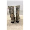 Image 3 : Camouflage Rubber Utility Boots, Size 12, Tree Pattern, Black Lugged Soles, Made in Canada