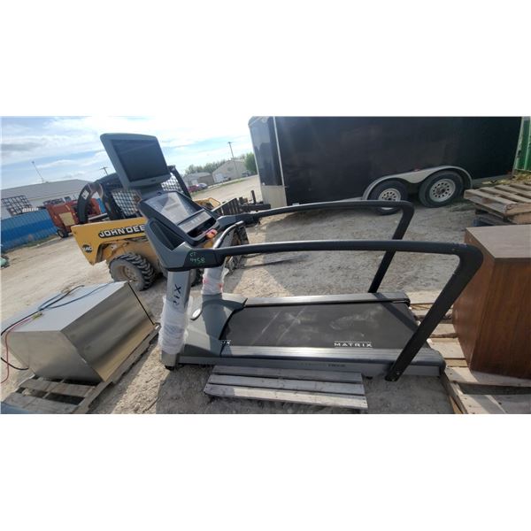 Matrix T7x Commercial Treadmill with Integrated Touchscreen Console