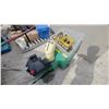 Image 4 : John Deere Two-Stage Walk-Behind Self-Propelled Snow Blower 5h.P 20 " Blower Needs Repair