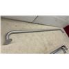 Image 4 : 5 Assorted Safety Grab Bars with Knurled Grips, Lengths 16 1/2" to 48"