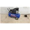 Image 1 : Campbell Hausfeld 8-Gallon Portable Air Compressor, 2.5 Horsepower, 125 PSI Max
