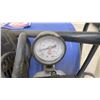 Image 4 : Campbell Hausfeld 8-Gallon Portable Air Compressor, 2.5 Horsepower, 125 PSI Max