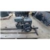 Image 2 : Briggs & Stratton 5 Horsepower Horizontal Shaft Gas Engine