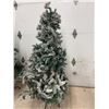 Image 3 : Flocked Green Artificial Christmas Tree, Disassembled Sections