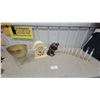 Image 1 : Shabby Chic Mantel Clock with Rose Motif, Bear Figurine, Candleholders, and More