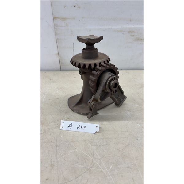 Antique Duff Manufacturing Co. C542 Cast Iron Worm Gear Screw Jack