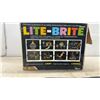 Image 5 : Hasbro Lite-Brite Light-Up Art Toy with Pegs and Templates, 1970s-1980s